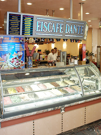 Bild EKT Farmsen Shop Eiscafe Dante